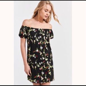 Kimchi Blue Embroidered Floral Dress  - Size XS